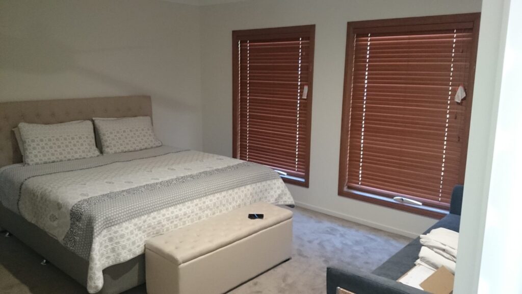 Timber venetian blinds made to measure